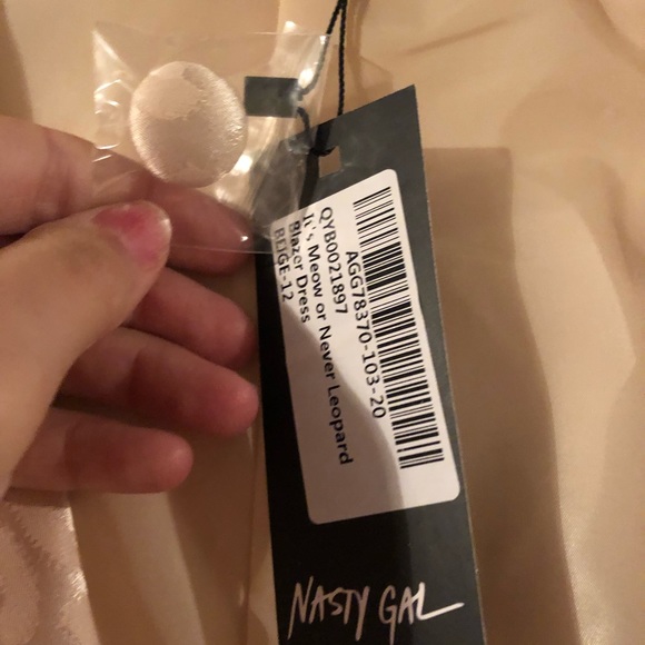 TODAY ONLY🖤NWT Nasty Gal Blazer Dress - Picture 6 of 6